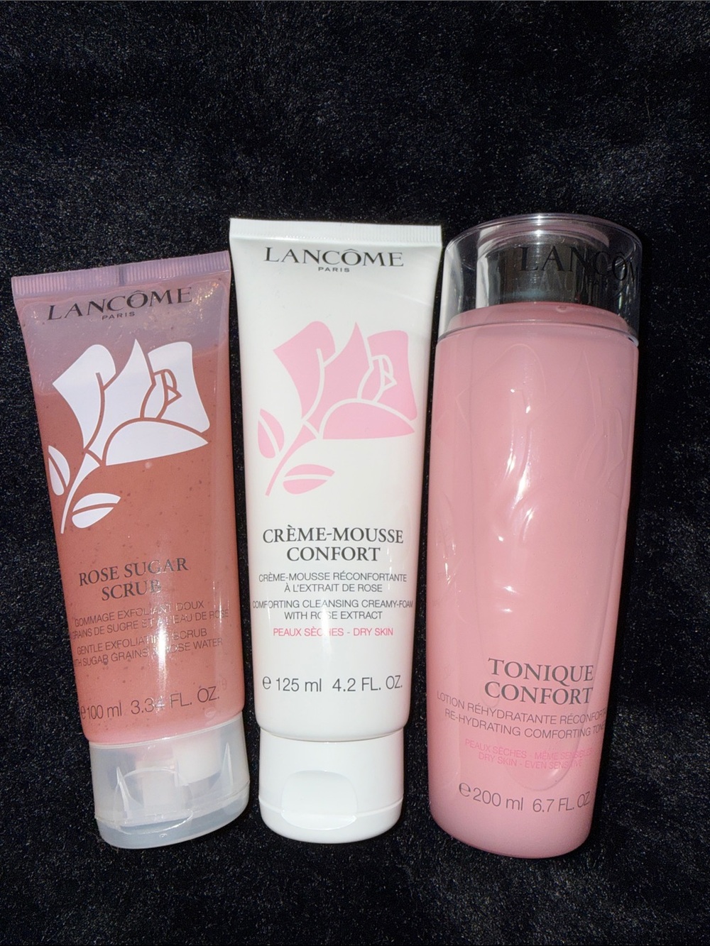 Lancôme-Tonique confort 200ml sealed. Sugar scrub used 1x wash-not used NO SEAL